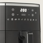 Amazon Basics Air fryer à fenêtre 5,7 L, vue 3, en miniature